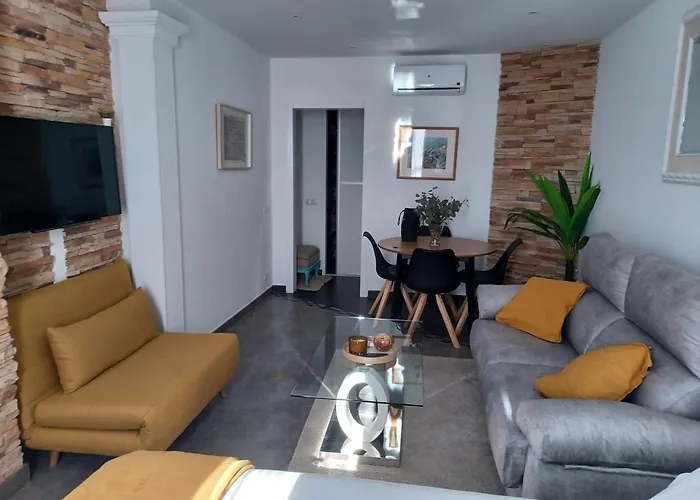 Acogedor Apartamento Con Vistas Al Mar Y Montana
