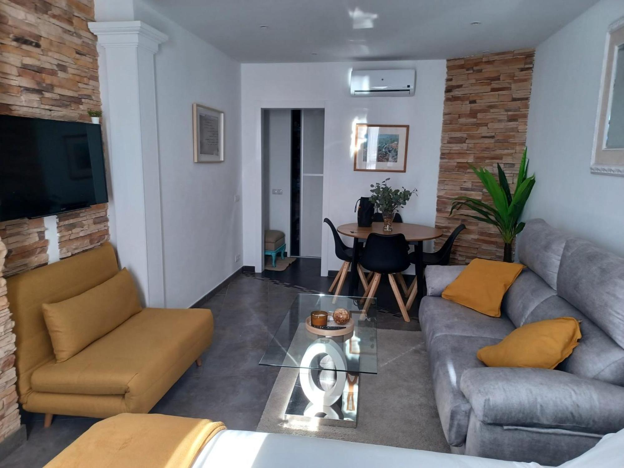 Acogedor Con Vistas Al Mar Y Montana Apartment Torremolinos